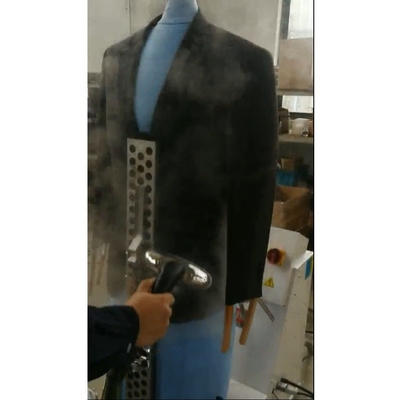 Máquina que sopla del lavado seco del lavadero de la acabadora multi simulada comercial de la forma para la chaqueta del hierro